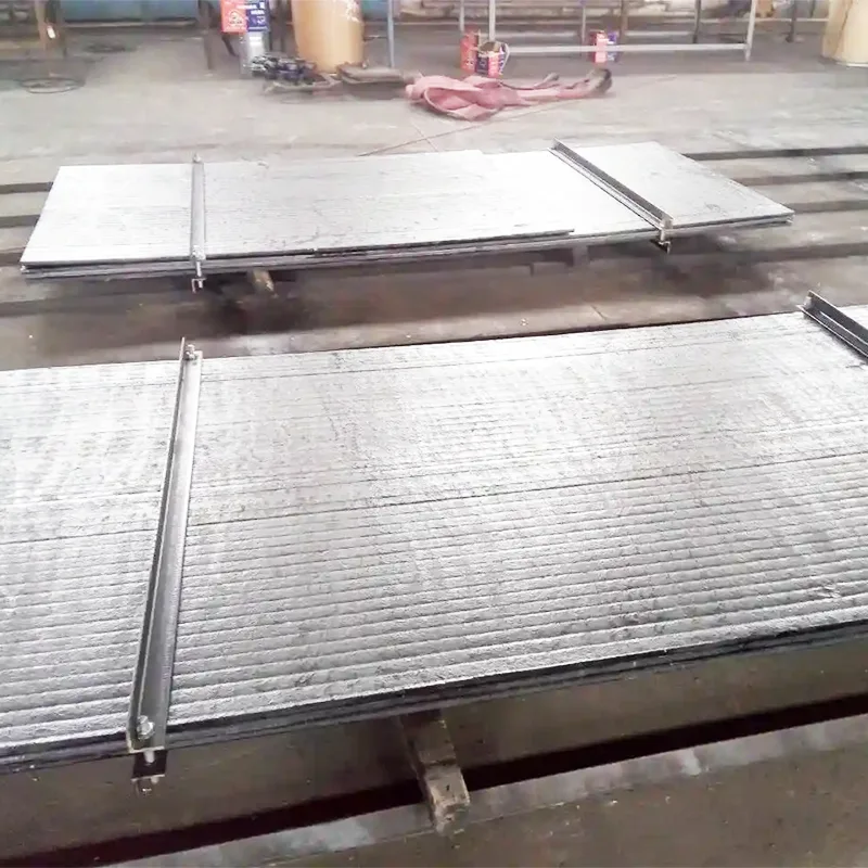 बाईमेटेलिक क्लैड पहनने के लिए प्रतिरोधी स्टील प्लेट